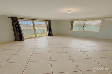Property photo of 6 Bulli Close Prestons NSW 2170