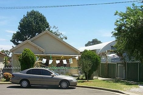 2 Elaine St, Regents Park, NSW 2143