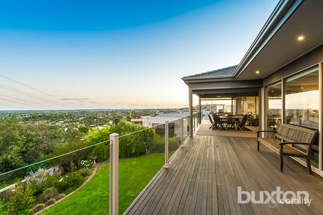 Property photo of 8 Giverny Close Highton VIC 3216