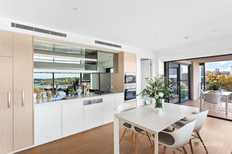 Property photo of 810/80 Alfred Street South Milsons Point NSW 2061