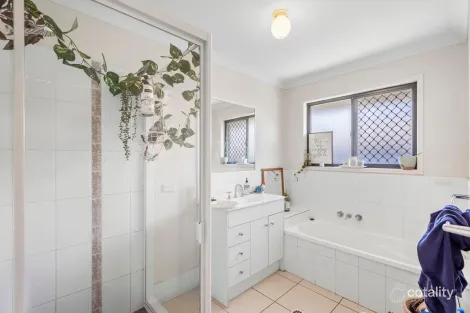 Property photo of 4 Wolfik Drive Goodna QLD 4300