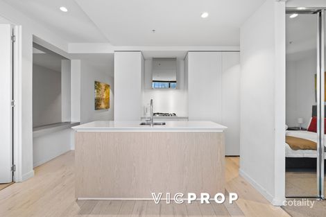 Property photo of 3505/135 A'Beckett Street Melbourne VIC 3000