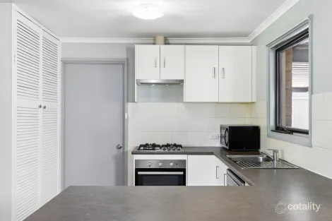 Property photo of 61 Nicolle Drive Morphett Vale SA 5162