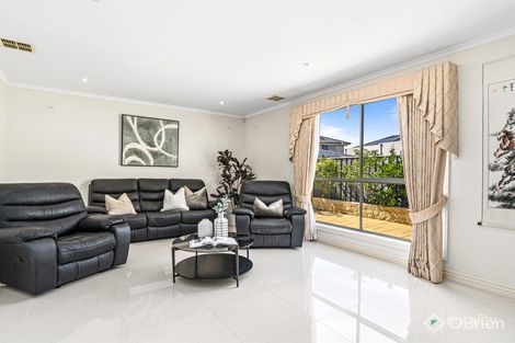 Property photo of 29 Waterside Drive Waterways VIC 3195