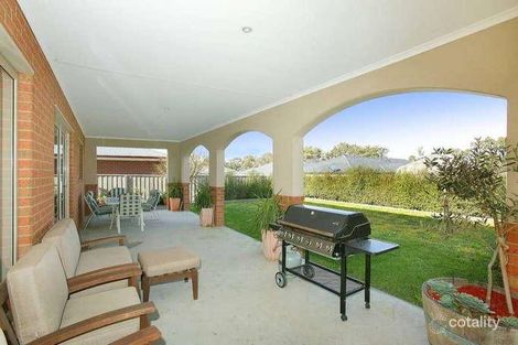 Property photo of 10 Groundberry Street South Morang VIC 3752