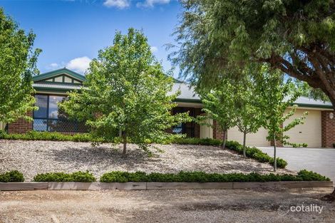 2 Neldner Ave, Angaston, SA 5353