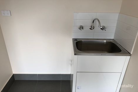 Property photo of 30 Gratwick Street Bradbury NSW 2560