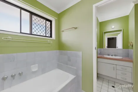 Property photo of 51 Mitze Street Bray Park QLD 4500