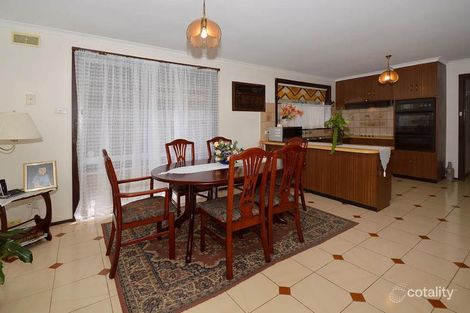 Property photo of 36 Redditch Crescent Deer Park VIC 3023