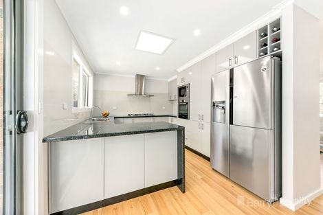 Property photo of 1 Carney Court Pakenham VIC 3810