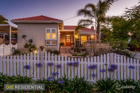 36 Solomon St, Palmyra, WA 6157