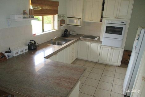 Property photo of 3 Wellingham Place Temora NSW 2666