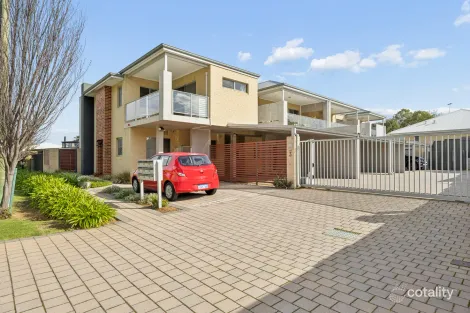 Property photo of 2/3 Packham Road Hamilton Hill WA 6163
