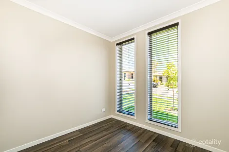 Property photo of 34 Tea Trees Avenue Springfield Lakes QLD 4300