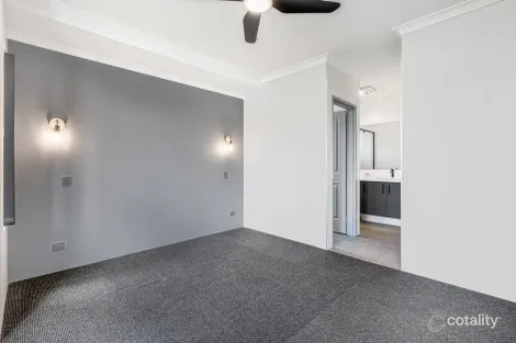 Property photo of 7 Ranworth Street Aveley WA 6069