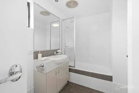 Property photo of 4/22 Cadell Street Toowong QLD 4066