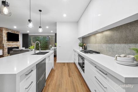 Property photo of 27 Dobell Street Mount Duneed VIC 3217