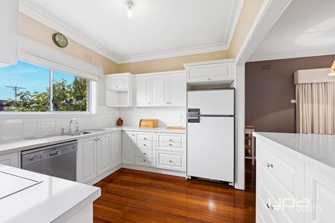 Property photo of 26 Chelmsford Crescent St Albans VIC 3021