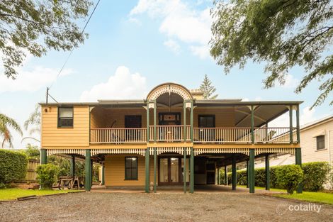 56 Yundah St, Shorncliffe, QLD 4017