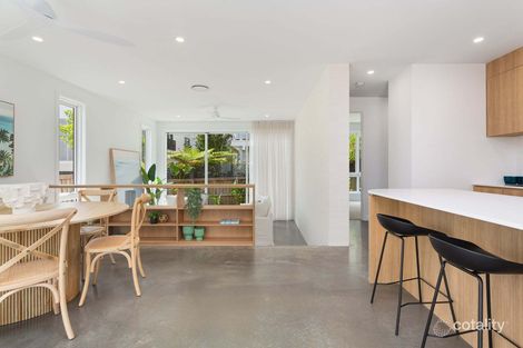 38 West Wyberba St, Tugun, QLD 4224