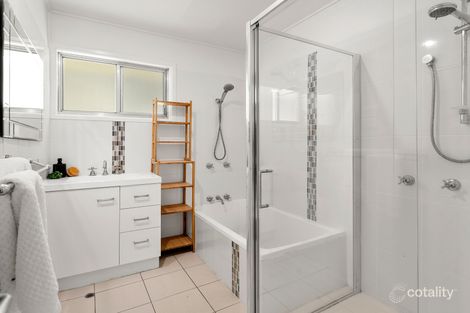 Property photo of 21 Flynn Street Holland Park West QLD 4121