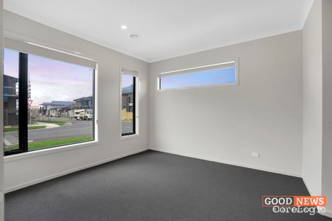 Property photo of 10 Boardman Street Truganina VIC 3029