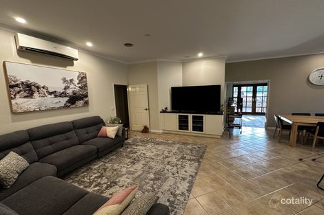 Property photo of 18 Treaty Oak Cove Bibra Lake WA 6163