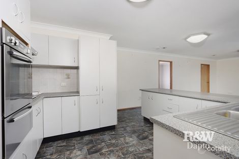 Property photo of 9 Pharlap Avenue Kembla Grange NSW 2526