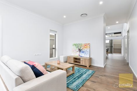 7/4 Everglades Cres, Woy Woy, NSW 2256