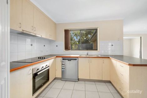 Property photo of 34 Skyline Drive New Auckland QLD 4680