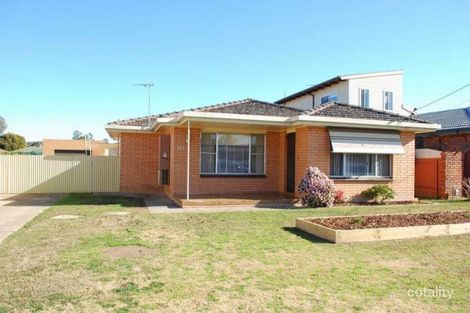 487 Henderson St, Lavington, NSW 2641