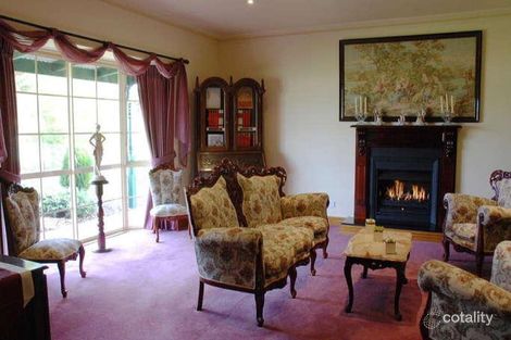 Property photo of 52 Stuart Drive Woodend VIC 3442