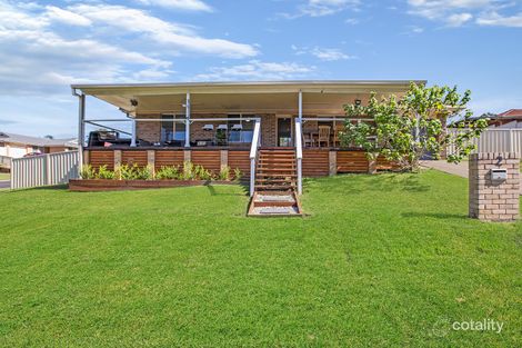 2 Crown Cl, Rutherford, NSW 2320