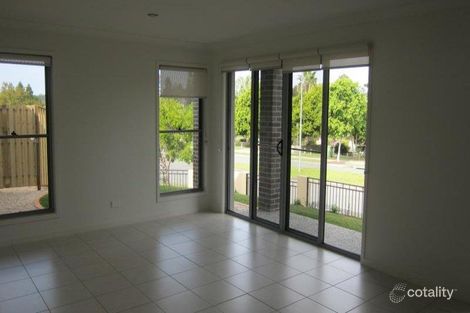 Property photo of 2/2 Rainlily Crescent Upper Coomera QLD 4209