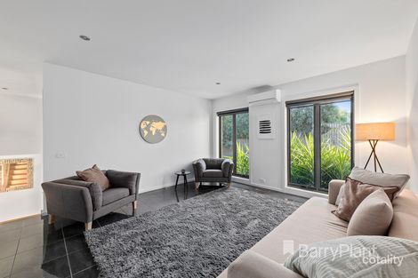 Property photo of 21 Mandl Close Lilydale VIC 3140