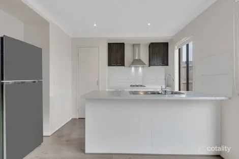 Property photo of 13 Tatra Street Tarneit VIC 3029