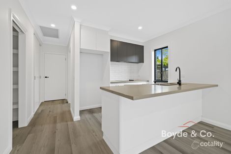 Property photo of 2/11 Gibson Street Trafalgar VIC 3824