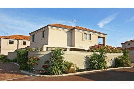 Property photo of 8/160 West Coast Drive Sorrento WA 6020