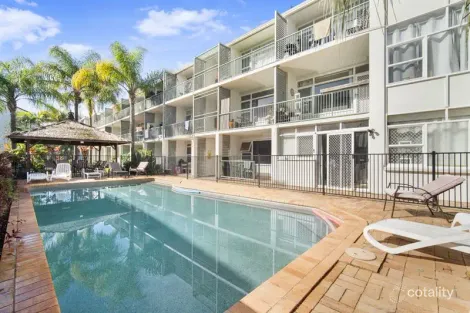 Property photo of 18/3 Redondo Avenue Miami QLD 4220