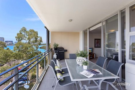 Property photo of 310/25 Bennelong Parkway Wentworth Point NSW 2127