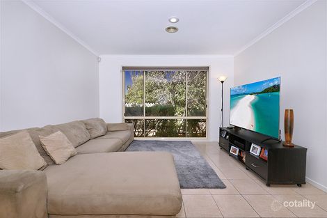 Property photo of 34 Greensted Grove Roxburgh Park VIC 3064