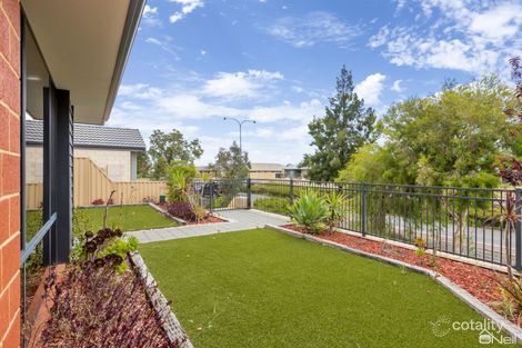 Property photo of 27 Kardan Boulevard Byford WA 6122
