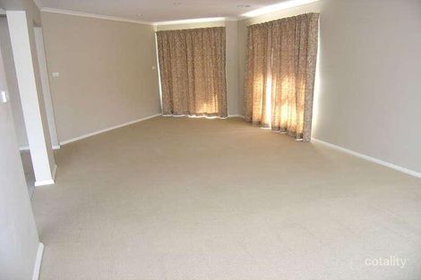 Property photo of 17 Llewellyn Loop Conder ACT 2906