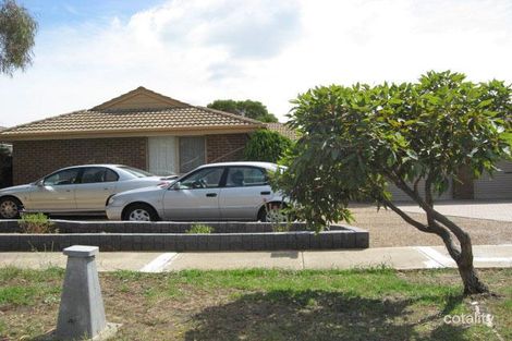 Property photo of 4 Cherub Court Taylors Lakes VIC 3038