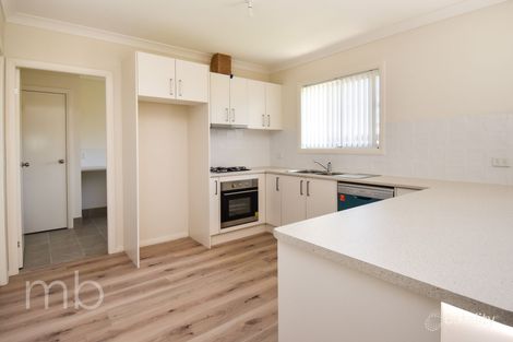 Property photo of 60 Kearneys Drive Orange NSW 2800