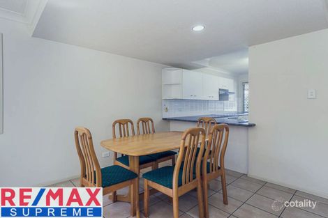 Property photo of 10 Lawrence Close Robertson QLD 4109