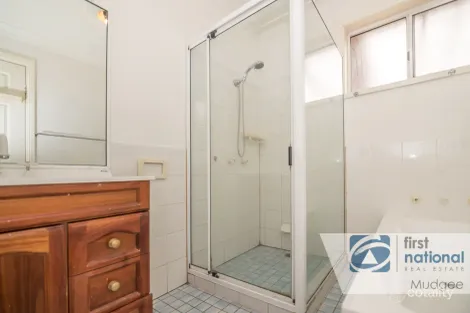 Property photo of 16 Abernethy Close Mudgee NSW 2850