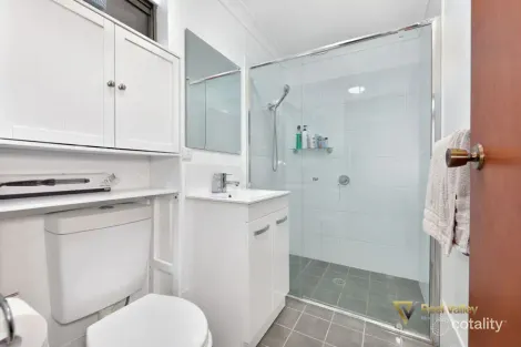 Property photo of 14 Caloola Street Hillvue NSW 2340