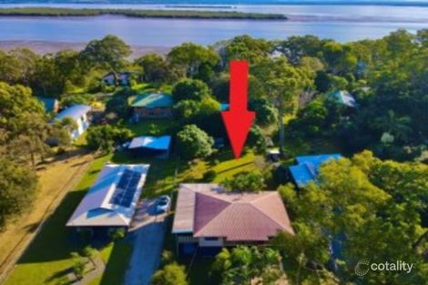 Property photo of 9 President Terrace Macleay Island QLD 4184