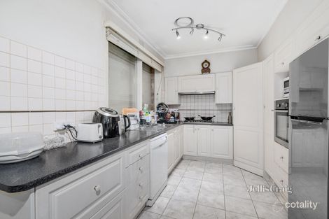 Property photo of 25 Delmore Crescent Glen Waverley VIC 3150